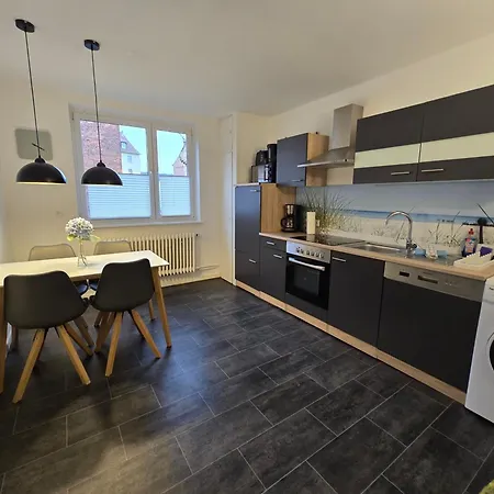 Grosse Moderne Ferienwohnung, Zentrale Ruhige Lage Kassel