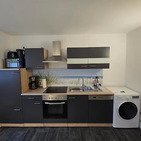 Grosse Moderne Ferienwohnung, Zentrale Ruhige Lage