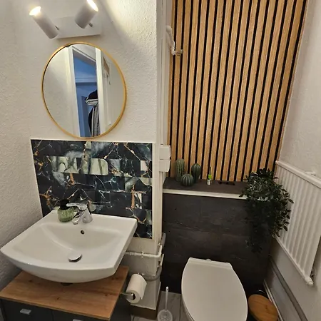 Apartment Grosse Moderne Ferienwohnung, Zentrale Ruhige Lage Kassel